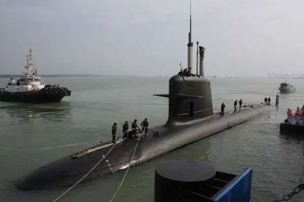 For The First Time The Submarine Of India INS Sindhukesari Docks In Indonesia